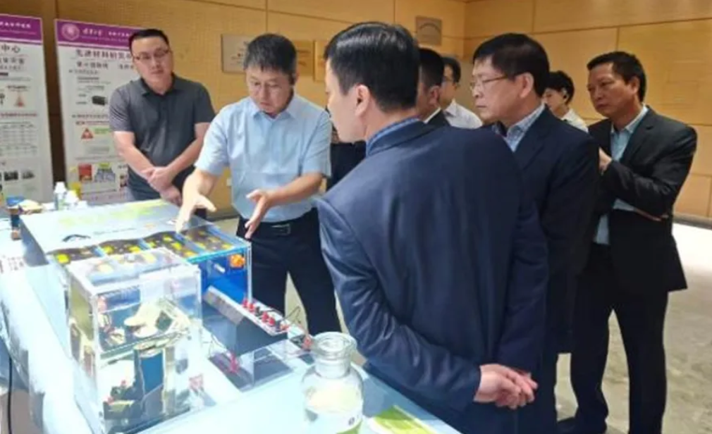 越南黎贵敦技术大学代表团到访北京、岳阳两地 共拓公共安全产学研国际合作 越南黎贵敦技术大学代表团到访北京、岳阳两地 共拓公共安全产学研国际合作