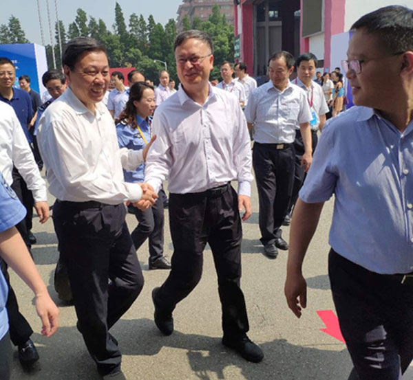 全国“安全出产月”和 “安全出产万里杏妆活动在江阴启动 清华大学公共安全钻研院携拉斯维加斯网站科技受邀参与启动典礼